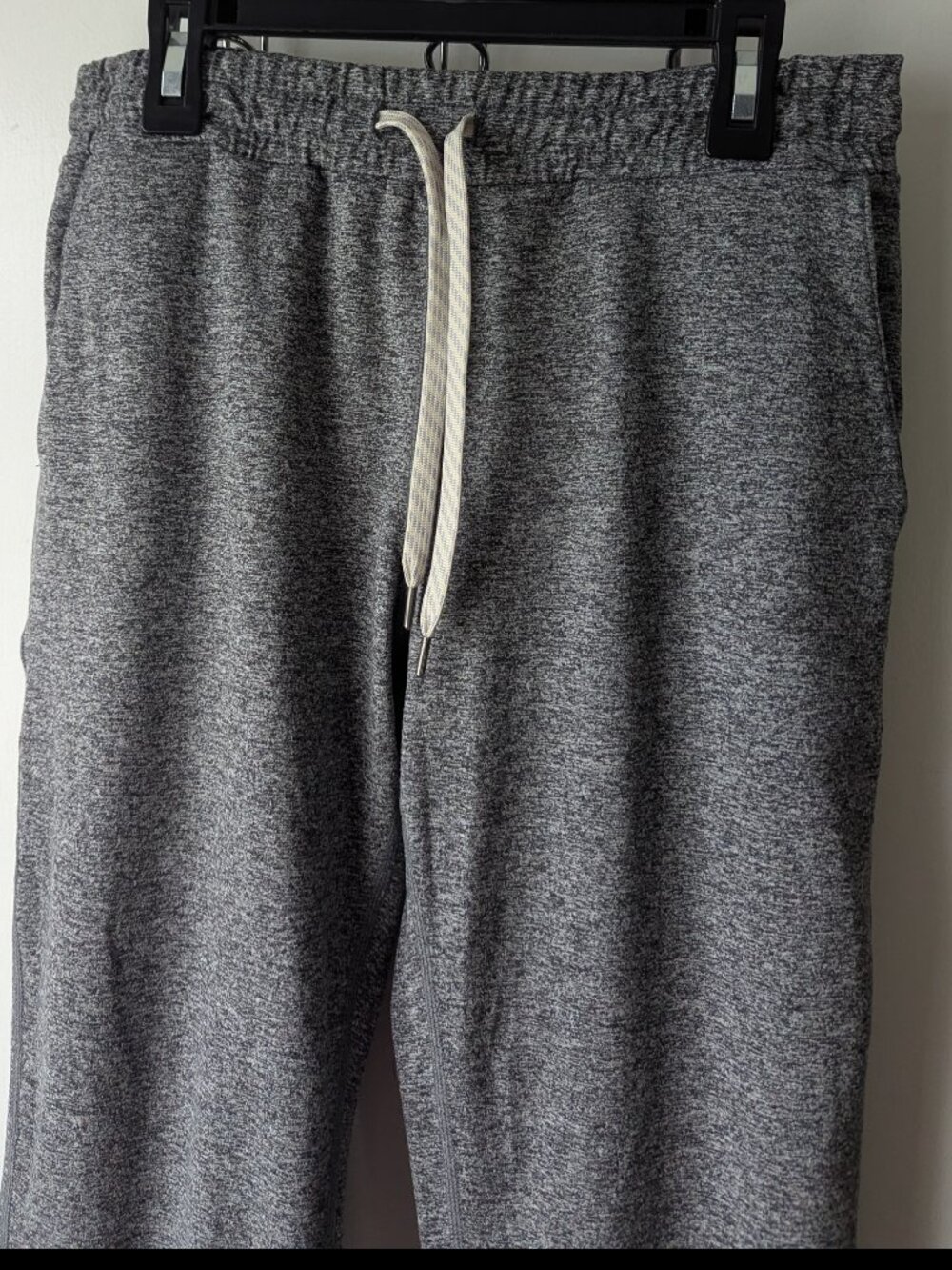 Vuori Gray Joggers Sweat Pants Size XS - Picture 2 of 9